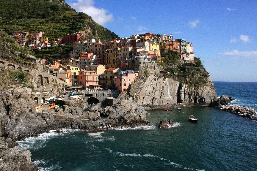 The sun breaks through at Manarola