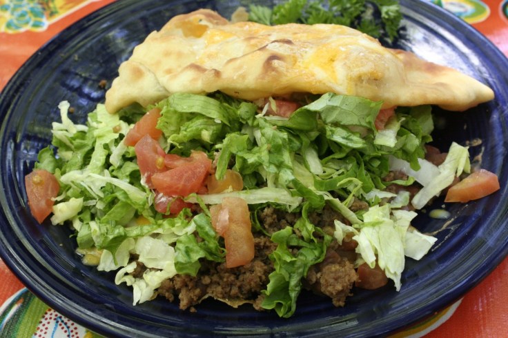 Sopaipilla stuffed with beef and vegies