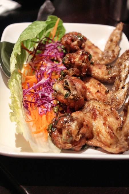 Peek Gai Tod (Fried Chicken Wings)