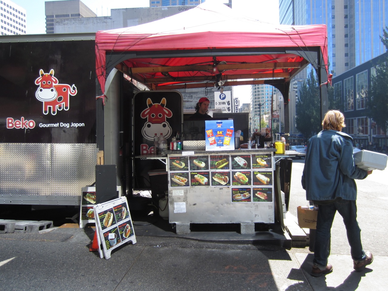 Hot Dog Fusion: Gourmet Dog Japon – zoomeboshi
