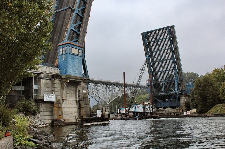 Fremont Bridge fully open