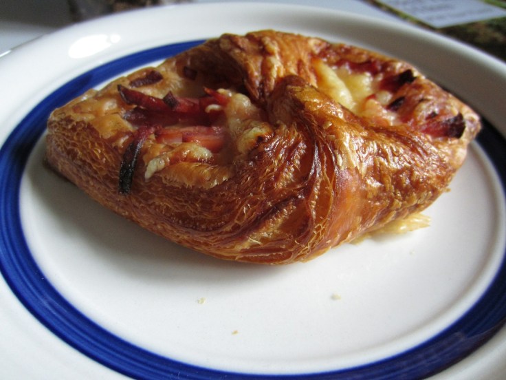 Ham and cheese croissant