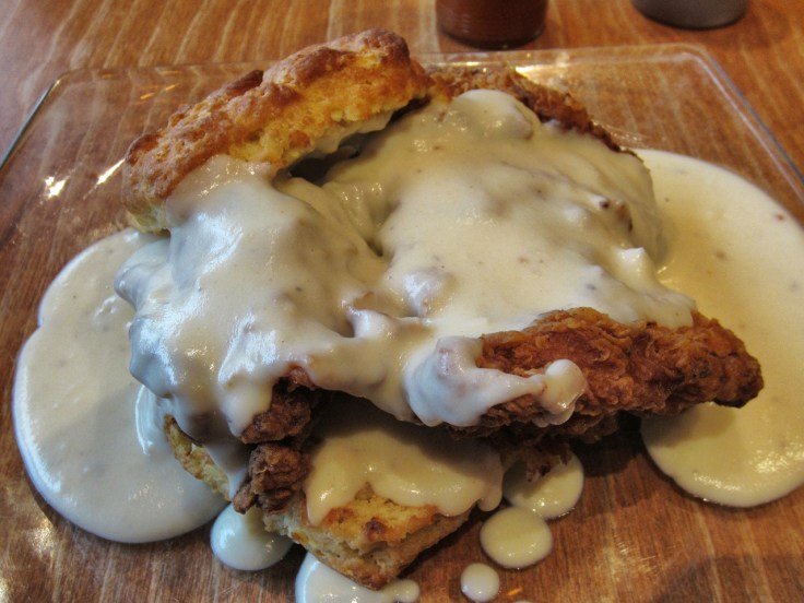 Biscuit with fried chicken and Tabasco black pepper gravy