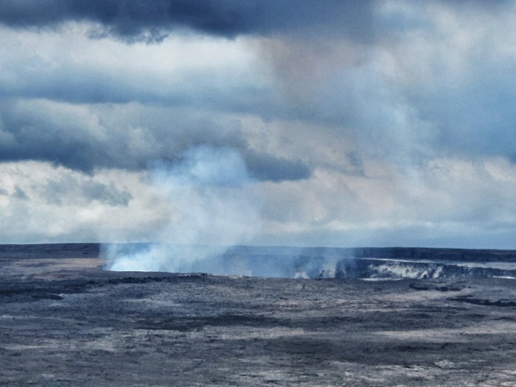 Kilauea releases volcanic gases