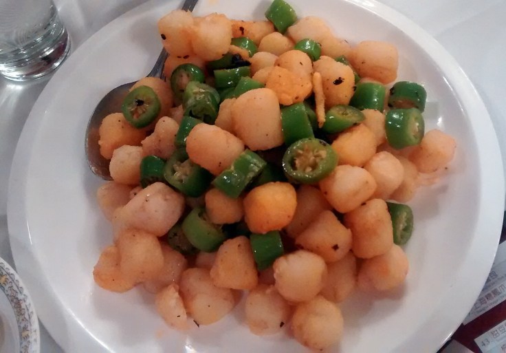 Stir-fried scallops with pepper