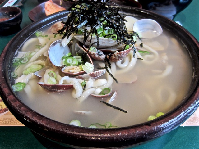 Manila clam kal guk su