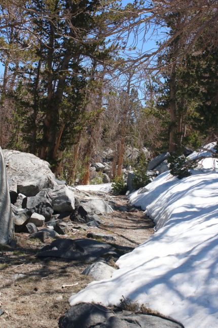 Trail to upper lakes