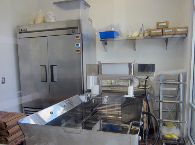 Noodle-making machine